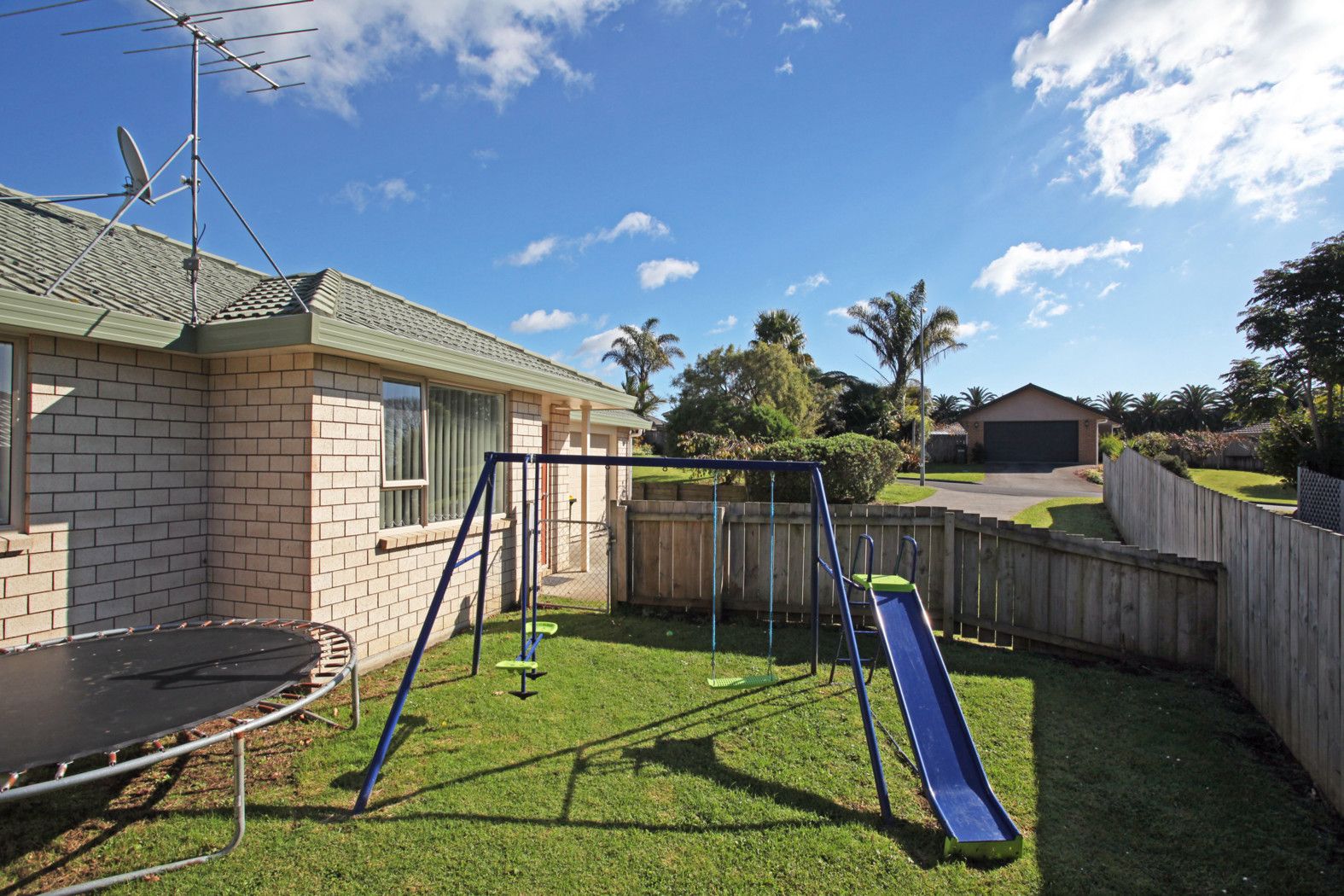 PUKEKOHE, Franklin