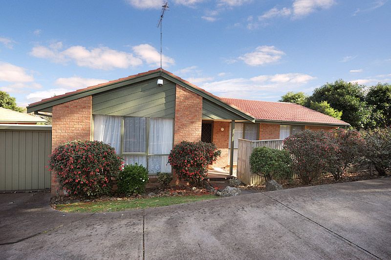 6 Clematis Avenue, FERNTREE GULLY VIC 3156
