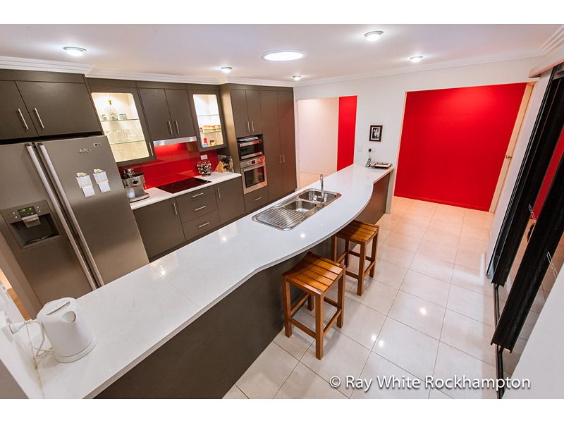 7 Zamia Court, NORMAN GARDENS, QLD 4701