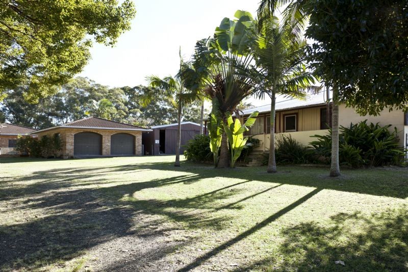 MITCHELLS ISLAND, NSW 2430