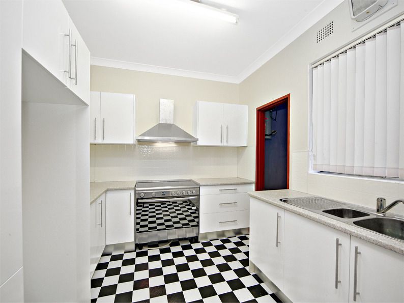 2/31 EDEN Street, ARNCLIFFE, NSW 2205