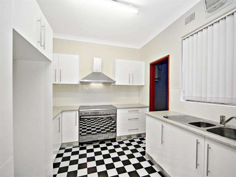 2/31 EDEN Street, ARNCLIFFE, NSW 2205