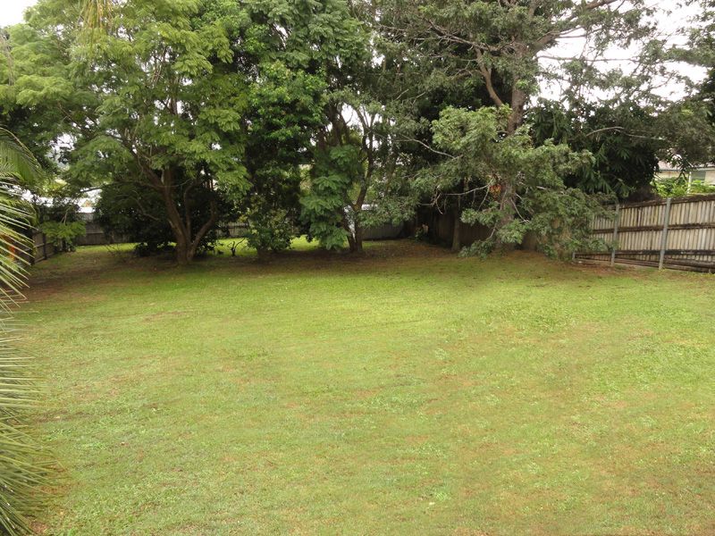 6 Ingle Court, BLI BLI, QLD 4560