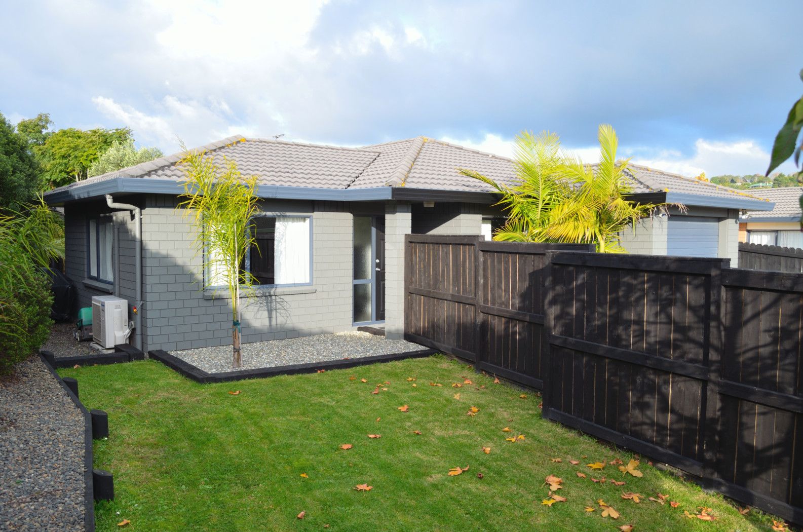FLAT BUSH, Manukau City