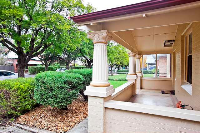 10 Dryden Road, BLACK FOREST, SA 5035