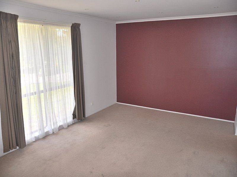 8 Bamboo Court, MILL PARK, VIC 3082