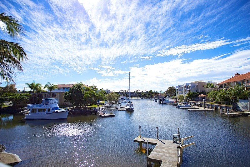 4/39 Madang Crescent, RUNAWAY BAY, QLD 4216
