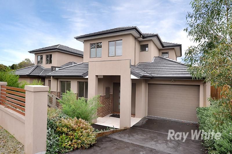 2/14 Pinewood Drive, MOUNT WAVERLEY, VIC 3149
