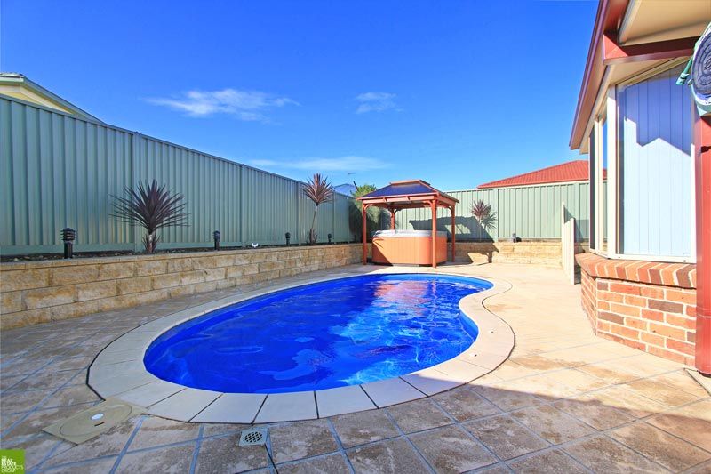 5 Mortlock Drive, ALBION PARK, NSW 2527