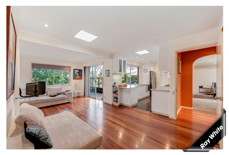 32 Stewart Crescent, MELBA ACT 2615