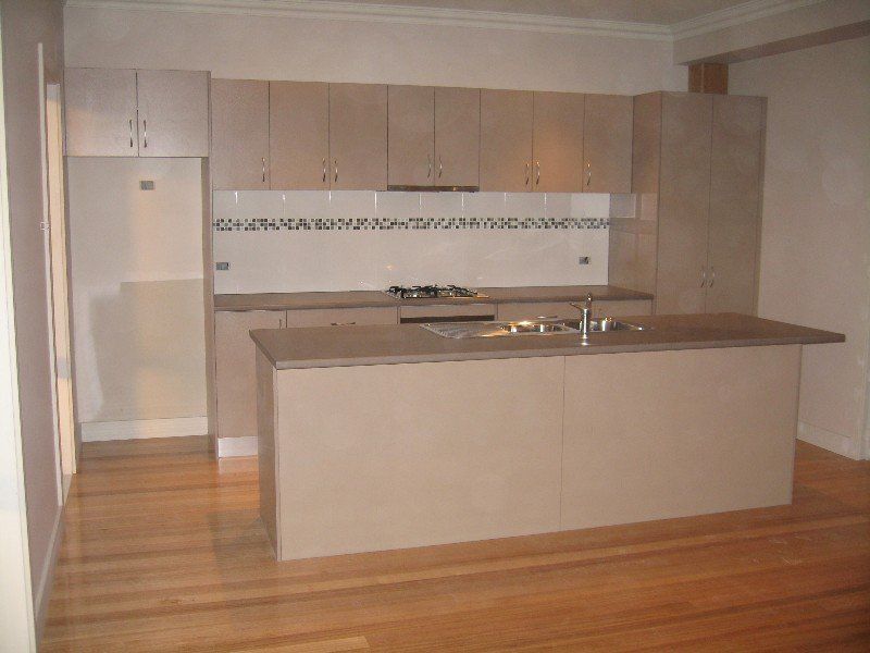 2/71 Waverley Road, CHADSTONE, VIC 3148