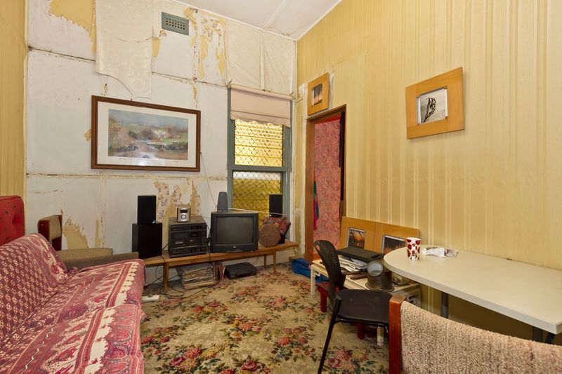25 Palmerston Grove, OAKLEIGH, VIC 3166
