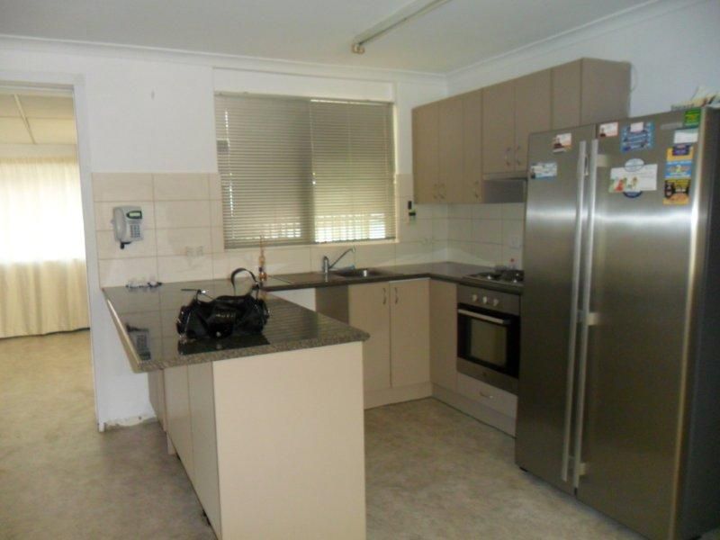 76 Camberwarra Drive, CRAIGIE, WA 6025