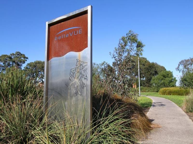 33 Bloomfield Drive, SOUTH MORANG, VIC 3752