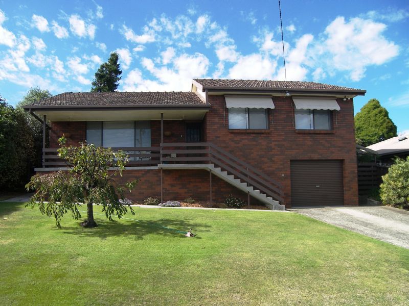 8 Bronzewing Avenue, NEWNHAM TAS 7248