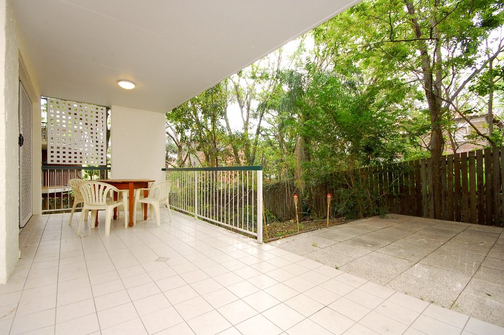  11 Lima Street, Auchenflower QLD 4066