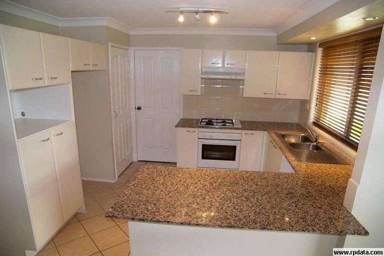 8 Mood Court, ALBION PARK, NSW 2527