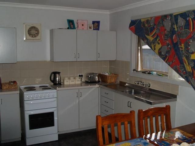 5 Don Elliot Drive, WAIKERIE, SA 5330