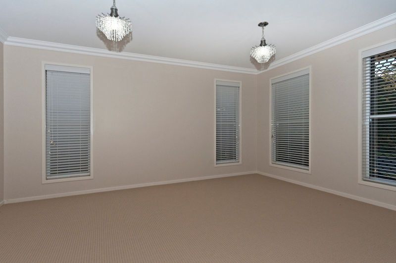 88 Hogg Street, ROCKVILLE, QLD 4350