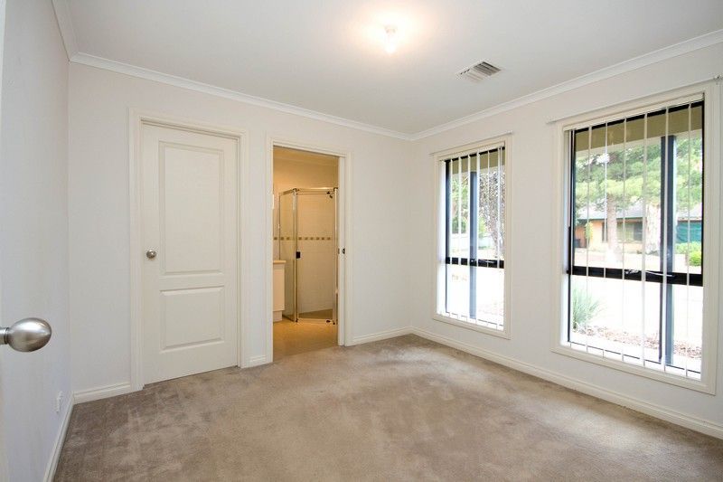 24 Matthew Street, GRANGE, SA 5022
