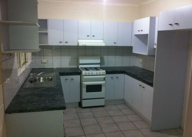4 Satinash Close, REDLYNCH, QLD 4870
