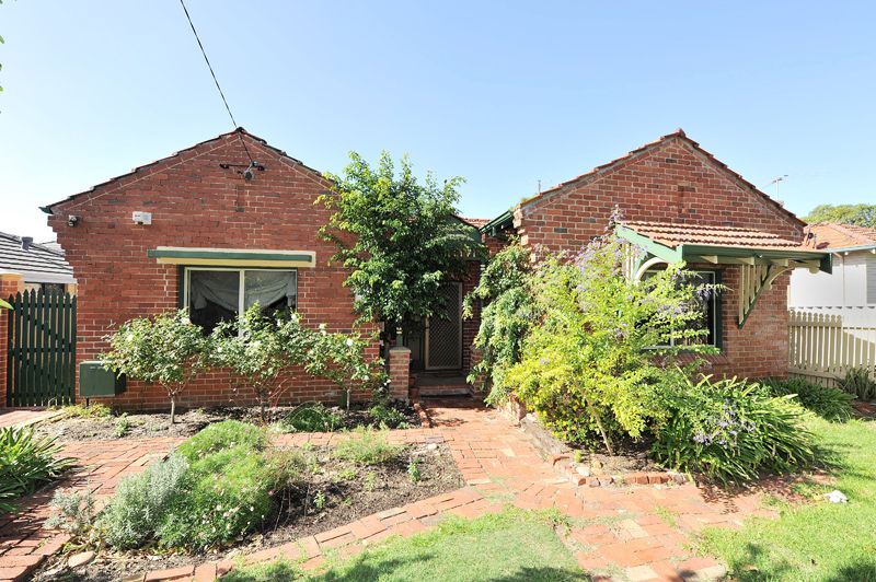 24 Osborne Street, JOONDANNA WA 6060
