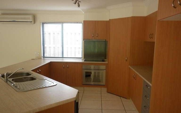 10 Royal Links Drive, ROBINA, QLD 4226