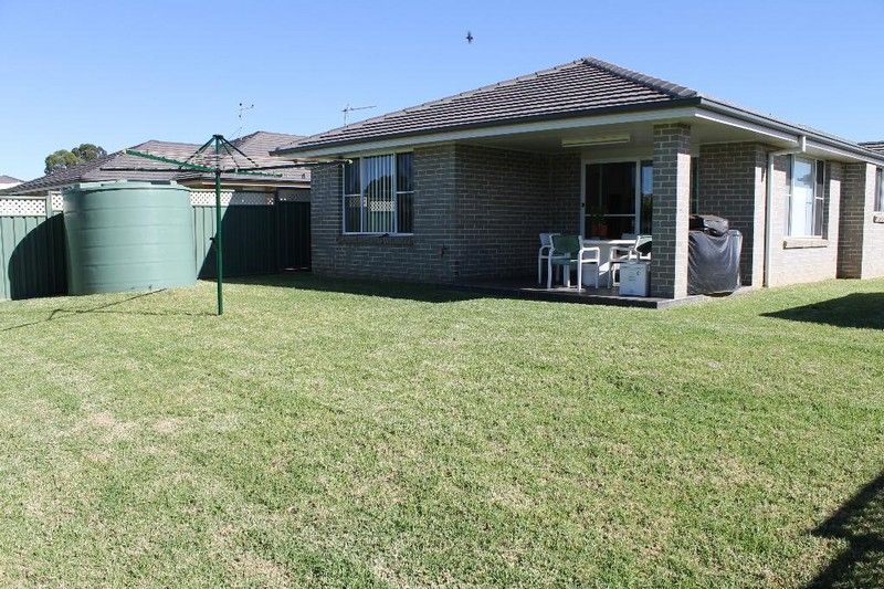 14 Lansdowne Drive, DUBBO, NSW 2830
