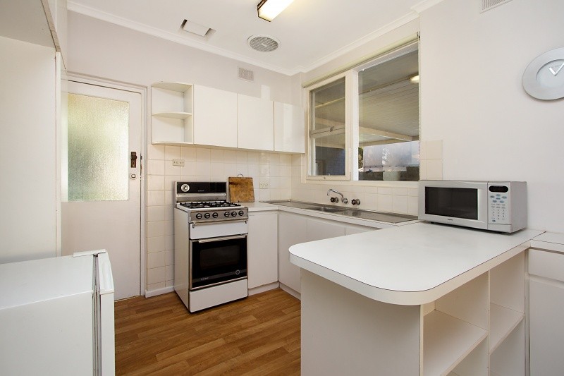 4 Rega Avenue, HOPE VALLEY, SA 5090