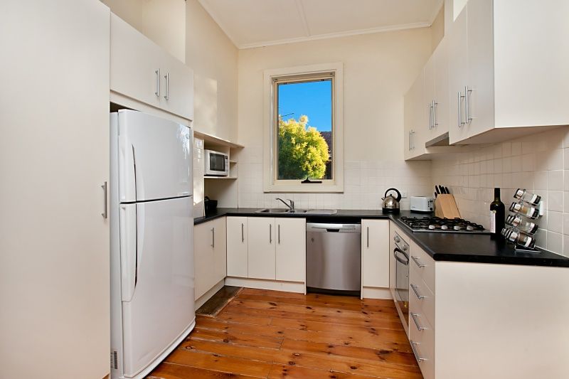 15 Fourth Avenue, ST MORRIS SA 5068