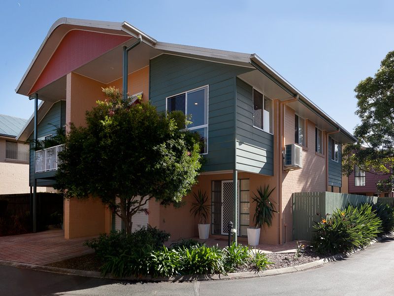 316 Long Street East, GRACEVILLE QLD 4075