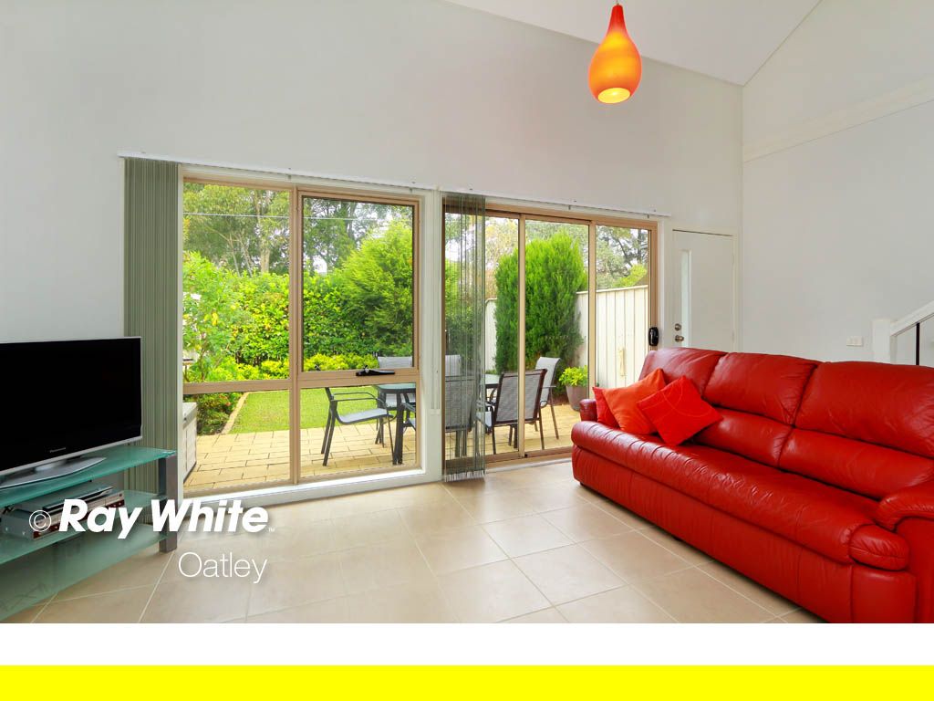 19 Wonoona Parade East, OATLEY, NSW 2223
