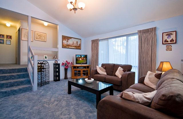 15 Debson Close, BORONIA, VIC 3155