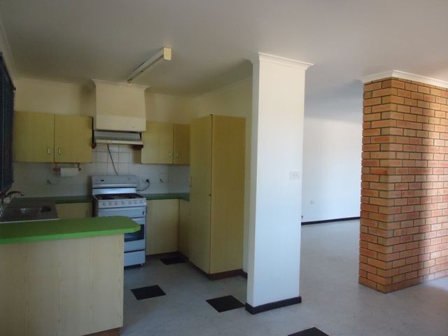 12 Felicia Street,, RANGEWAY, WA 6530