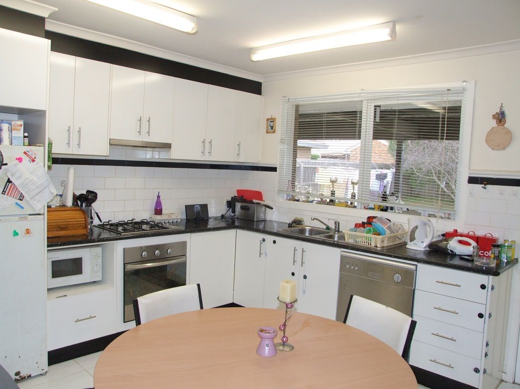 3 Carina Drive North, MELTON, VIC 3337