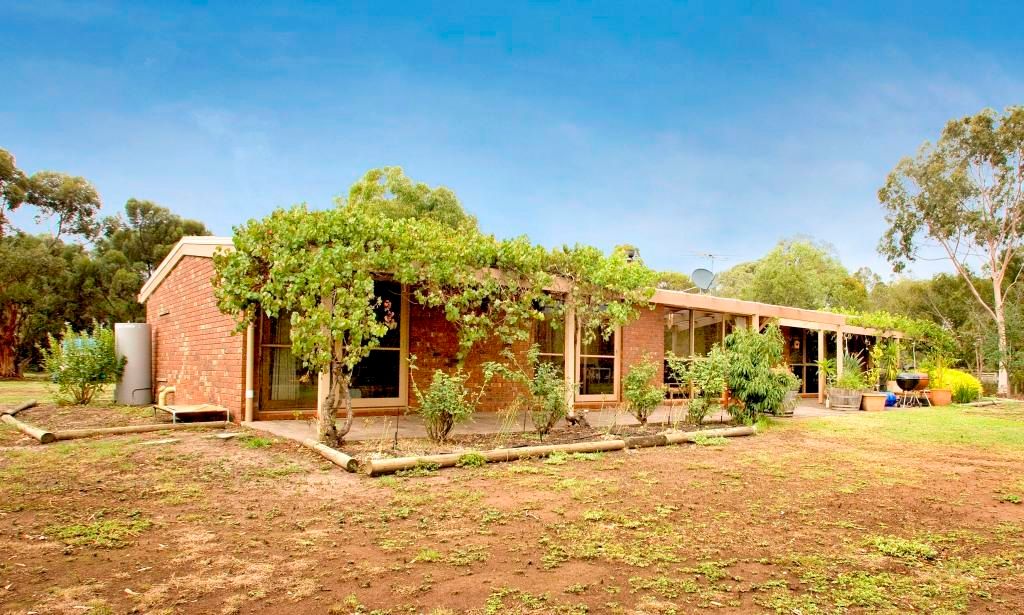290 Flinders Avenue, LARA VIC 3212