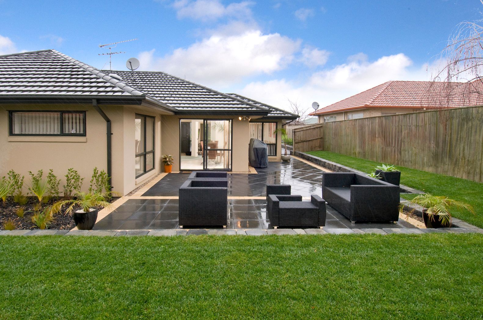 64 Redcastle Drive, EAST TAMAKI, Manukau City