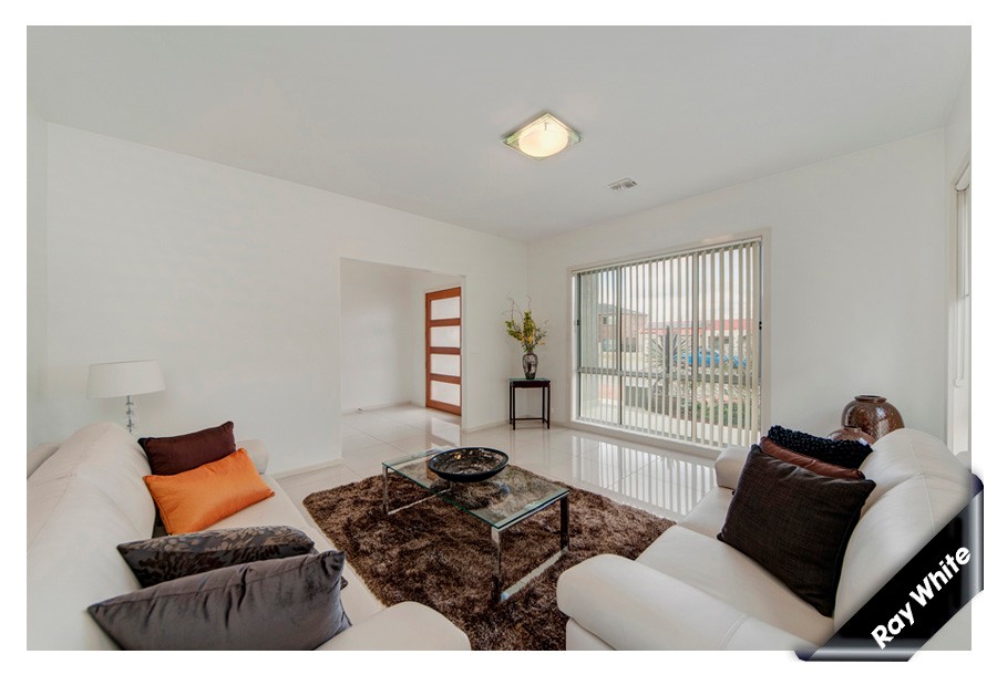 107 Oodgeroo Avenue, FRANKLIN, ACT 2913
