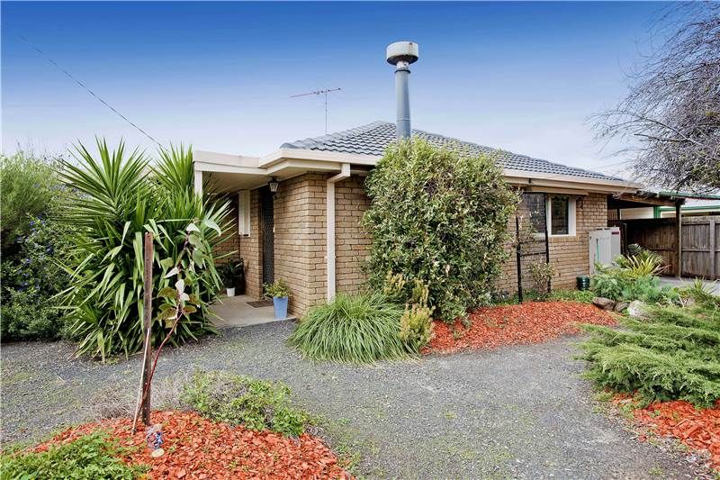 6 Beverley Crescent, LARA, VIC 3212
