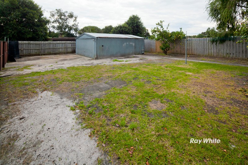 37 Hadley Street, SEAFORD, VIC 3198