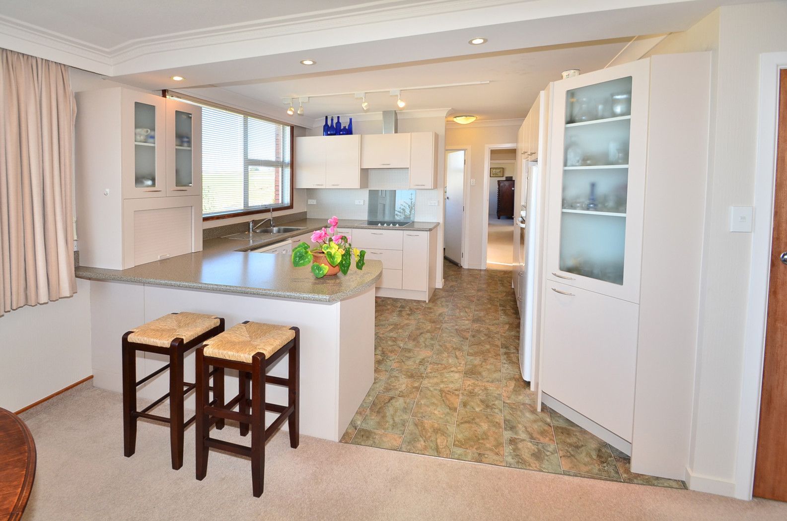 69 Isadore Road, SAINT CLAIR, Dunedin City