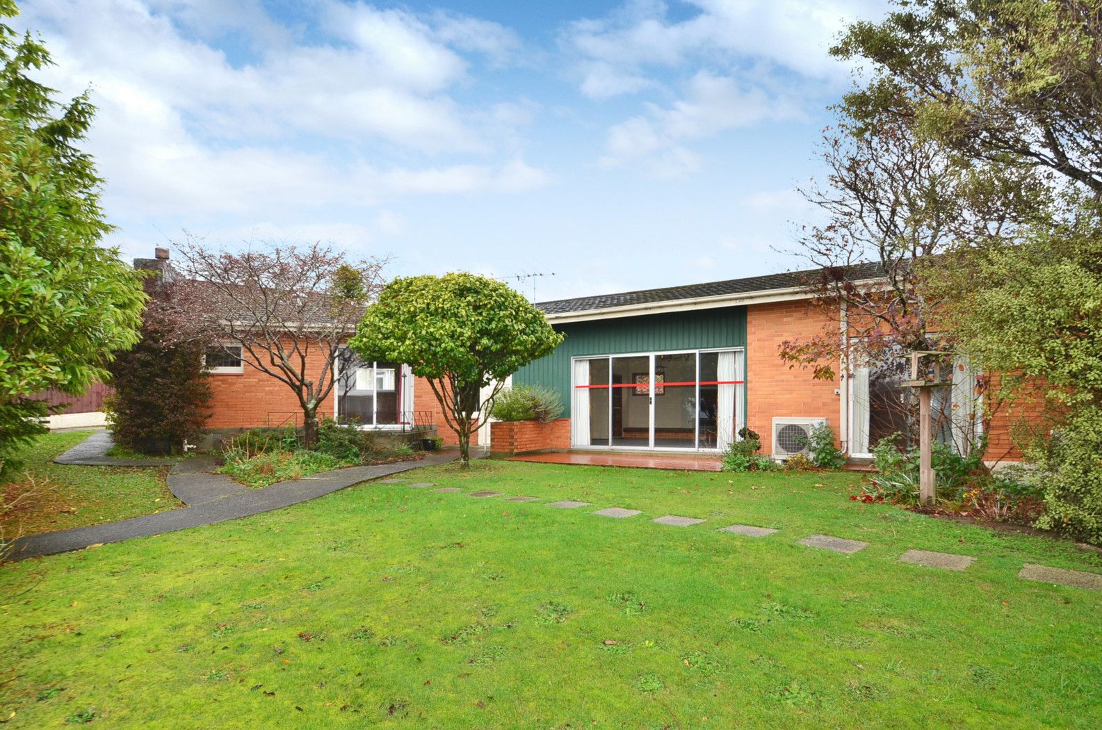 104/108 Larnach Road, WAVERLEY, Dunedin City