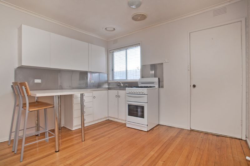 2/9-11 Hannah Street, SEAFORD, VIC 3198