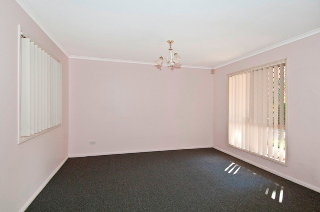21 Myall Street, CRESTMEAD, QLD 4132