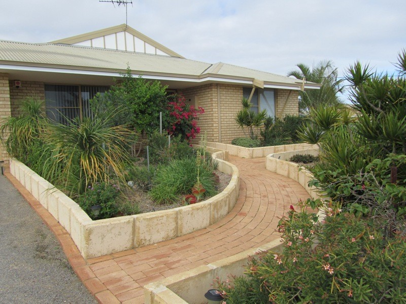 4 Fallowfield Street, STRATHALBYN, WA 6530