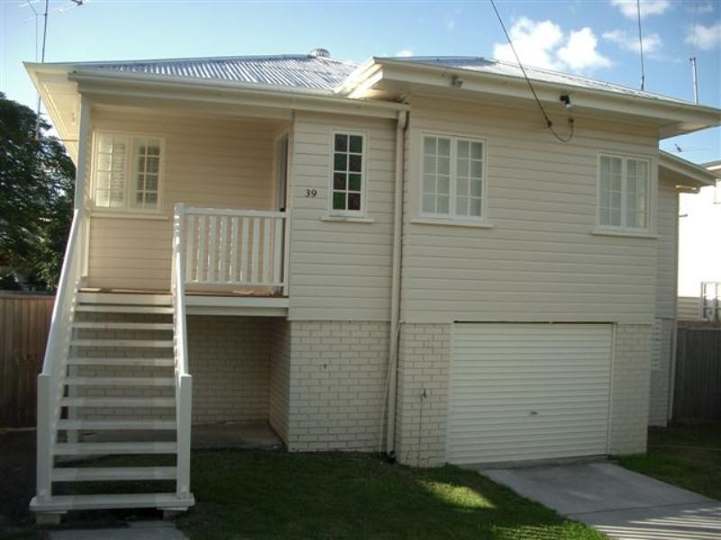 39 Gailey Street, ASHGROVE, QLD 4060