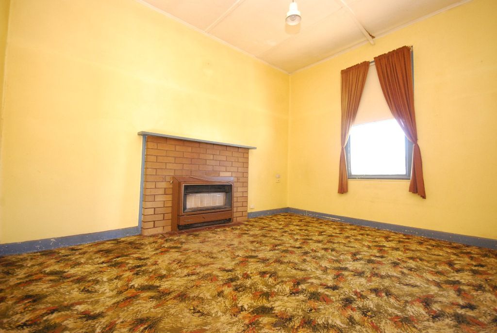 14 James Street, GOLDEN POINT, VIC 3350