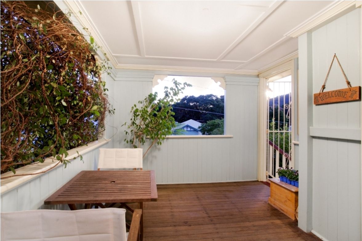 31 Banksia Avenue, ASHGROVE, QLD 4060
