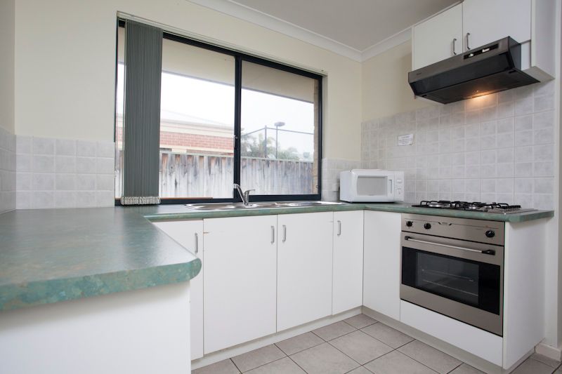 7/12 Kimberley Street, BELMONT, WA 6104