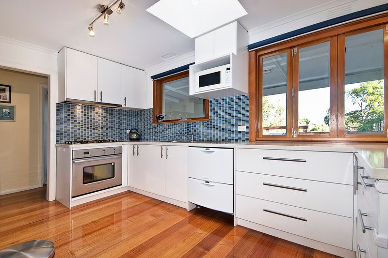 1 Avalon Court, CHELTENHAM, VIC 3192